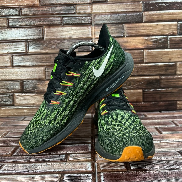 Nike Air Zoom Pegasus 36 Green Glow - Mens 9 - Picture 5 of 10